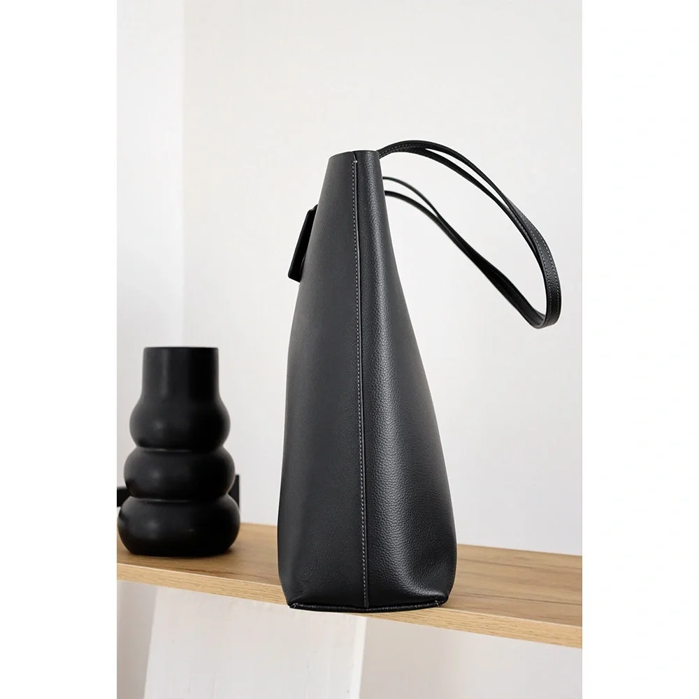 Coach Thea Leather Large Shoulder Tote Black - Picture 8 of 10